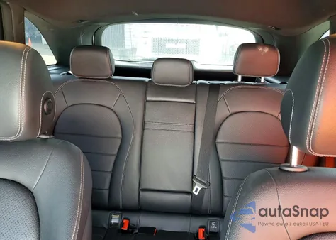 2020 Mercedes-Benz Glc 300 z USA, uszkodzony, nr VIN WDC0G8DB9LF754029